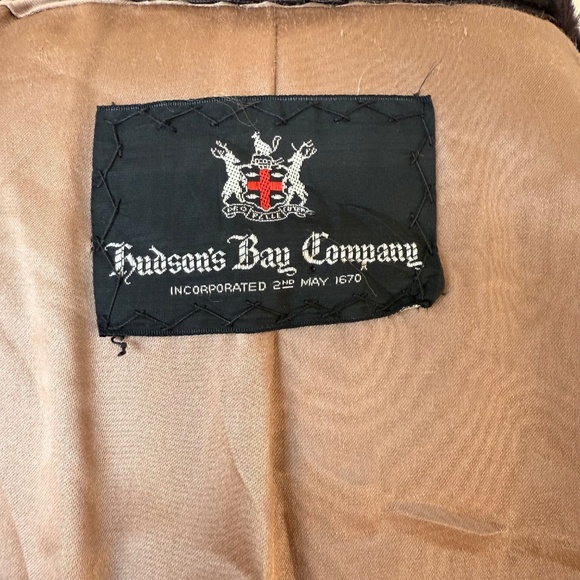 Luxe Vintage 60s Brown Mouton Fur Coat w/ Mink Collar Hudsons Bay Company - Picture 14 of 14